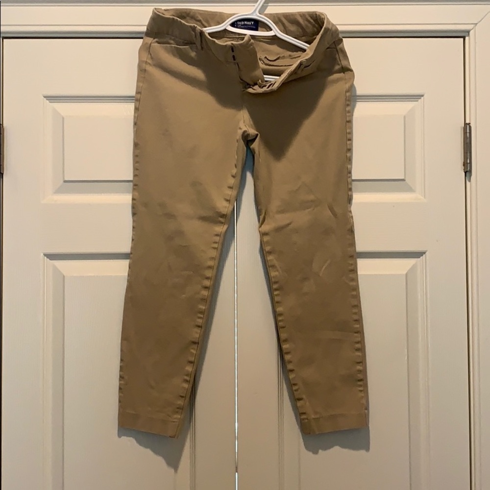 Old Navy - pixie, mid rise, cropped